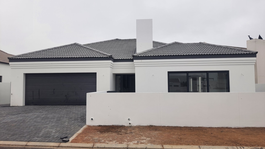 3 Bedroom Property for Sale in Sandy Point Beach Estate Western Cape
